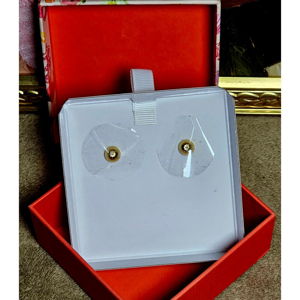 🍓 NIB Piper K Glass Stone Strawberry Flower Dangle Earrings 🌸 - Picture 4 of 6
